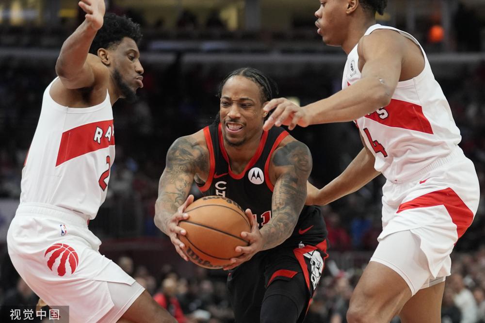 到两个截然 到两个截然